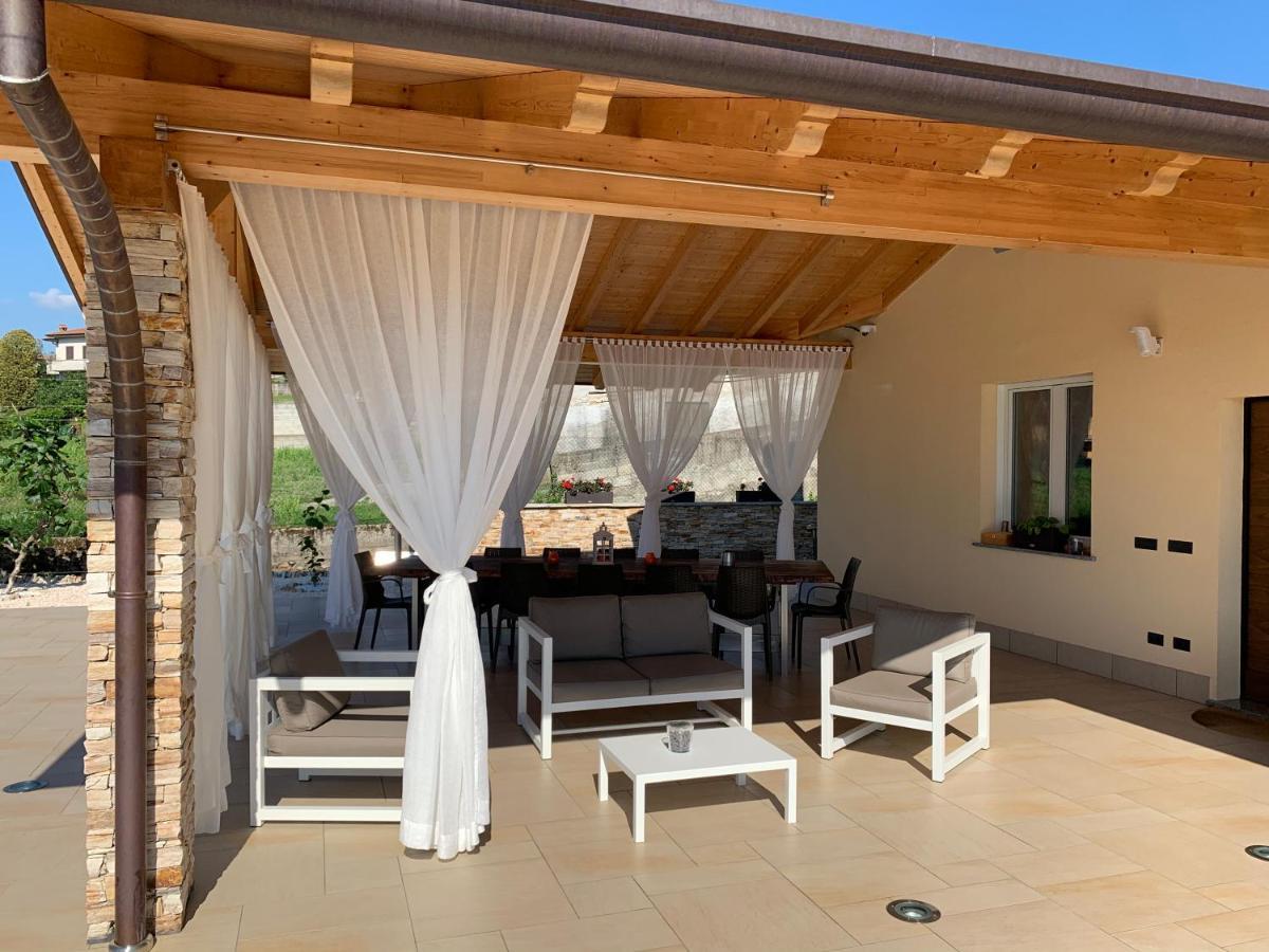 B&B Alciliegio Casnate Con Bernate Εξωτερικό φωτογραφία