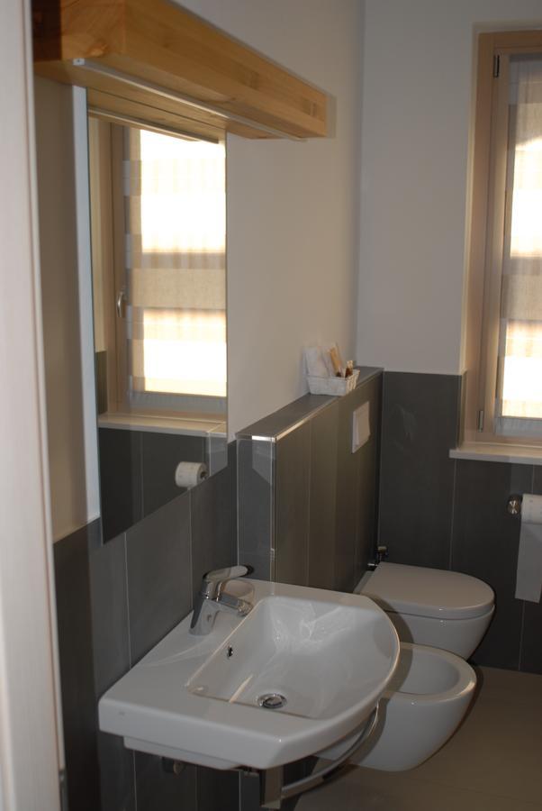 B&B Alciliegio Casnate Con Bernate Εξωτερικό φωτογραφία