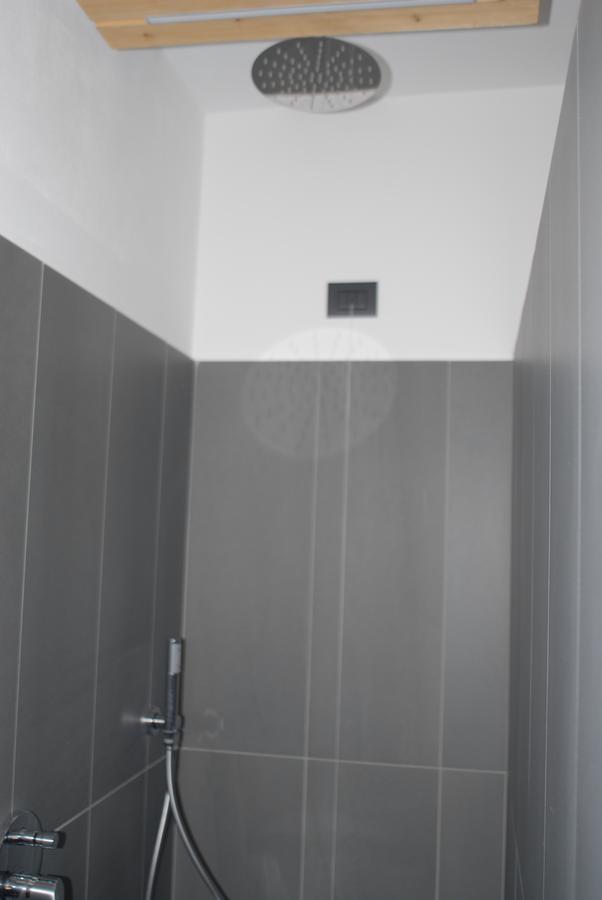 B&B Alciliegio Casnate Con Bernate Εξωτερικό φωτογραφία