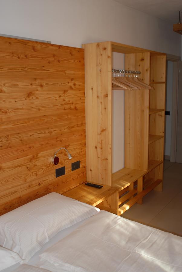B&B Alciliegio Casnate Con Bernate Εξωτερικό φωτογραφία